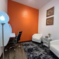 THERAPIST OFFICE SPACE AVAILABLE FOR RENT  Simi Valley 