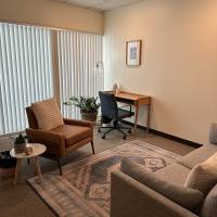 santa-monica-beautiful-windowed-offices-available-part-time