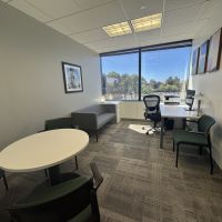 scottsdale-private-window-office-everything-included