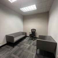 northbrook-quiet-professional-therapy-office-flexible-term